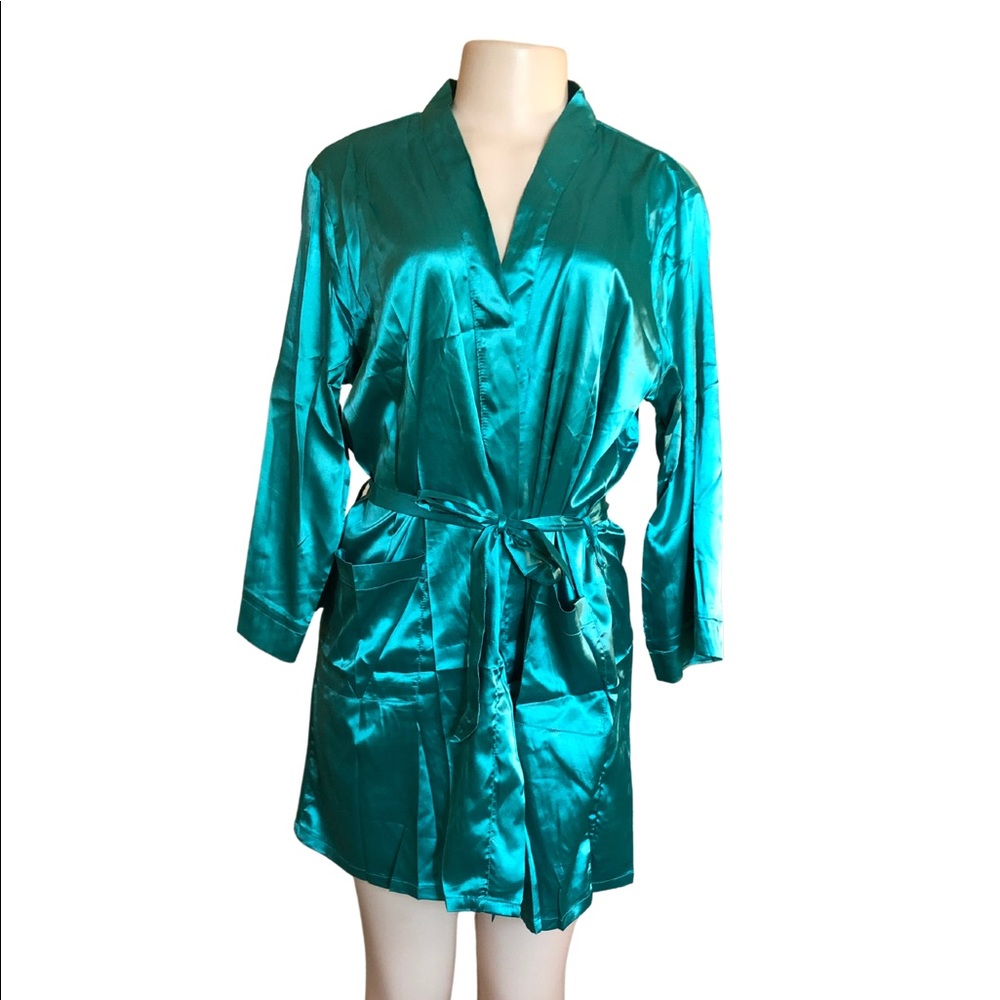 🌻 Satin Robe 🌻